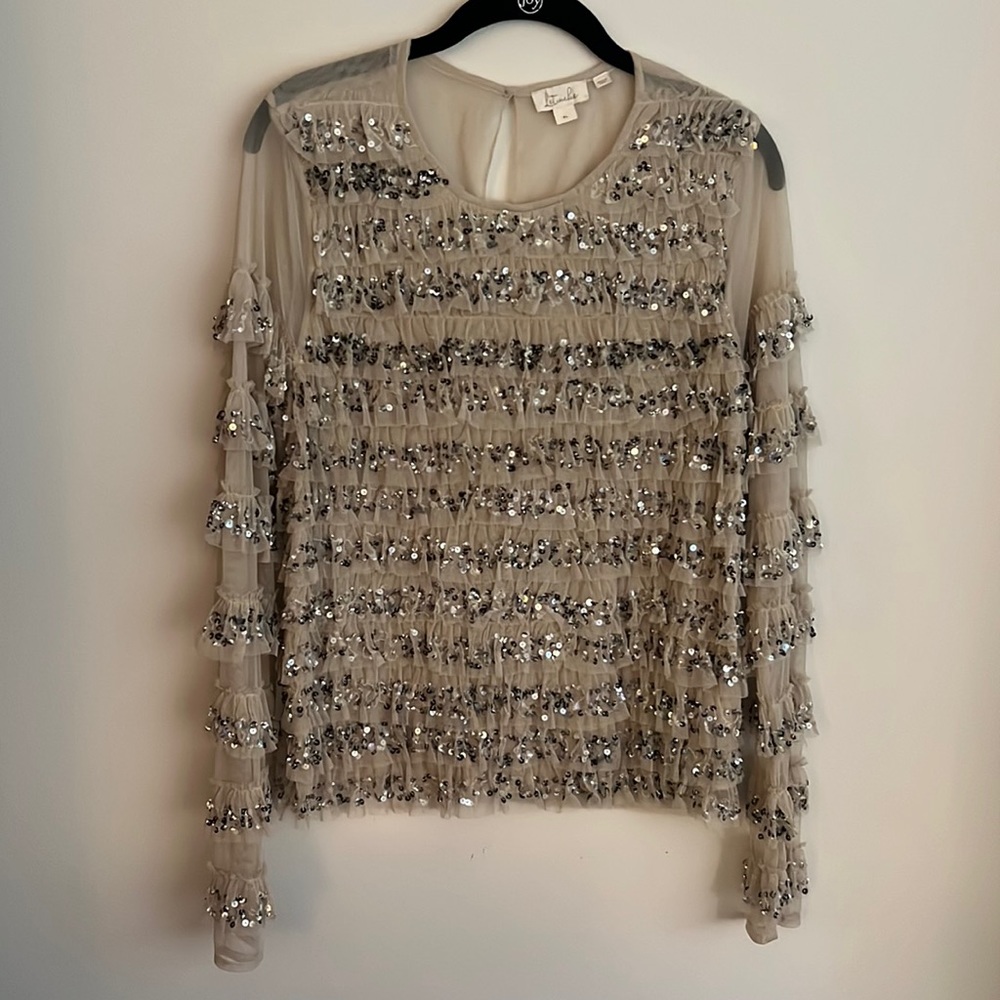 NWOT, Let Me Be Tulle Sequined Blouse with Ruffles, SZ XL (runs small)